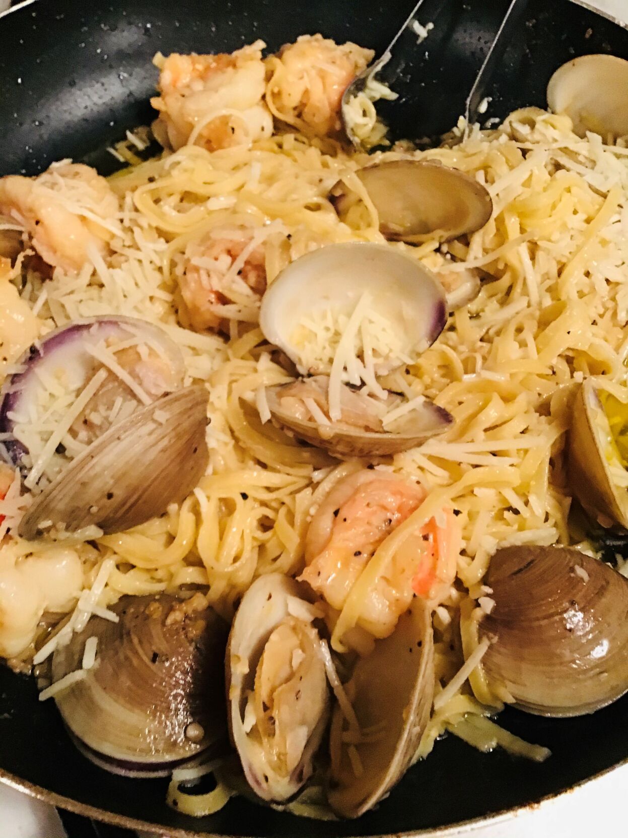 Shrimp and Clam Linguine